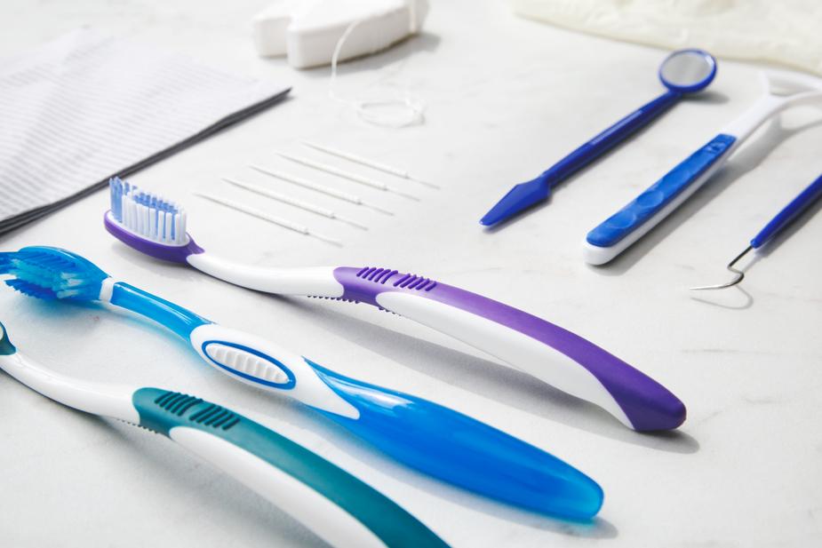 Electric Toothbrush vs Manual. Which Is better?