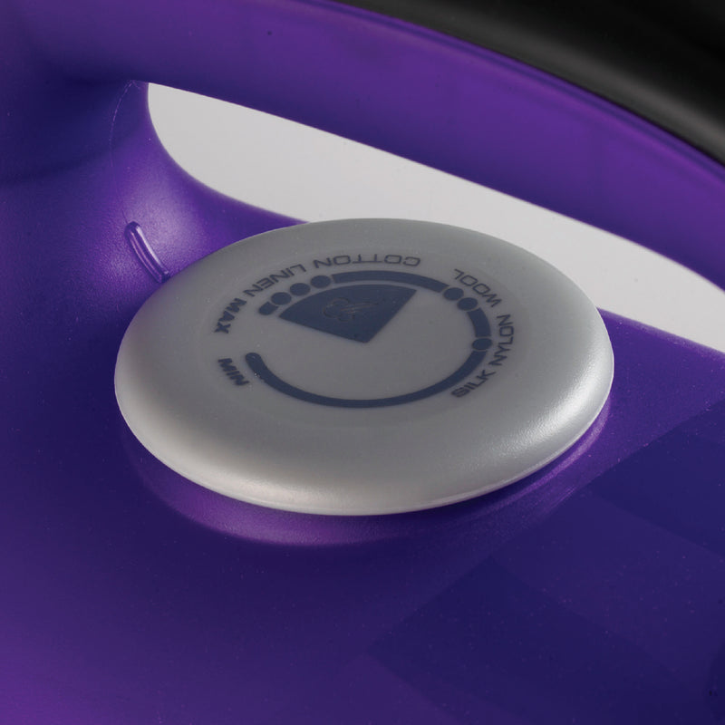 Morphy Richards Breeze Steam Iron with Steam Boost