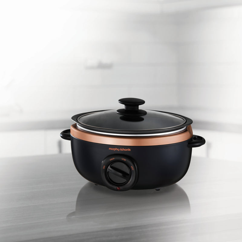 Morphy Richards 460016 Sear & Stew Slow Cooker, 3.5 L - Black and Rose Gold
