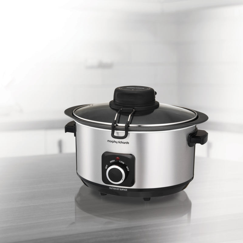 Morphy Richards 461010 Sear & Stew Slow Cooker, 6.5 L, Auto Stirrer - Silver