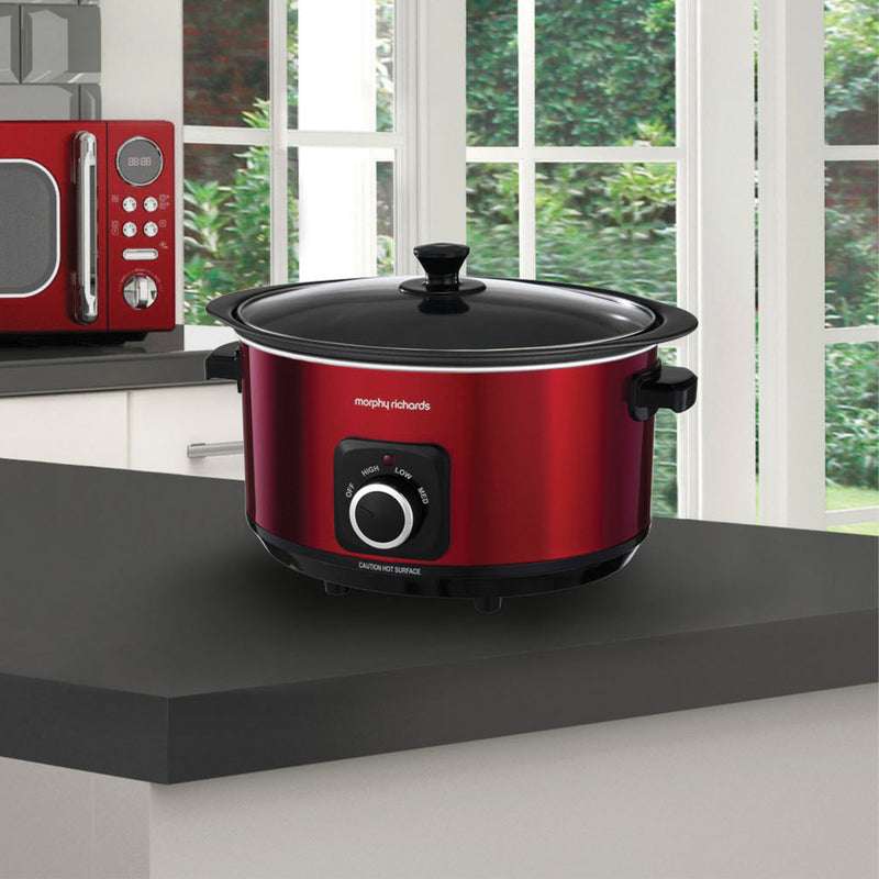 Morphy Richards 461011 Sear & Stew Slow Cooker, 6.5 L, One Pot Solution - Red