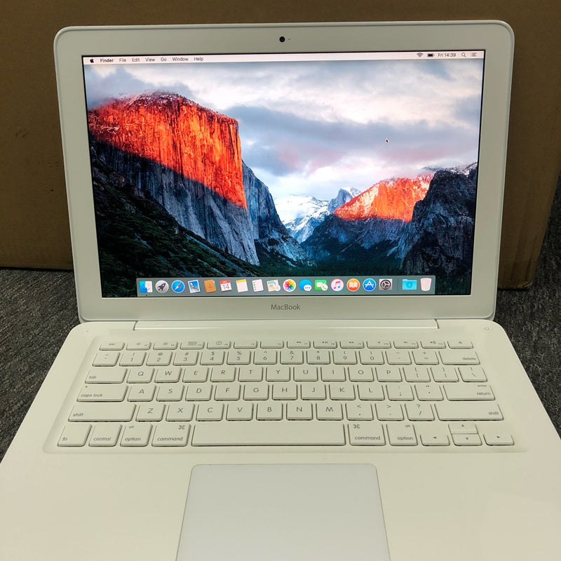 Apple Macbook A1342 White 13.3" Inch El Capitan OS - 2GB RAM 250GB HHD (Refurbished B)