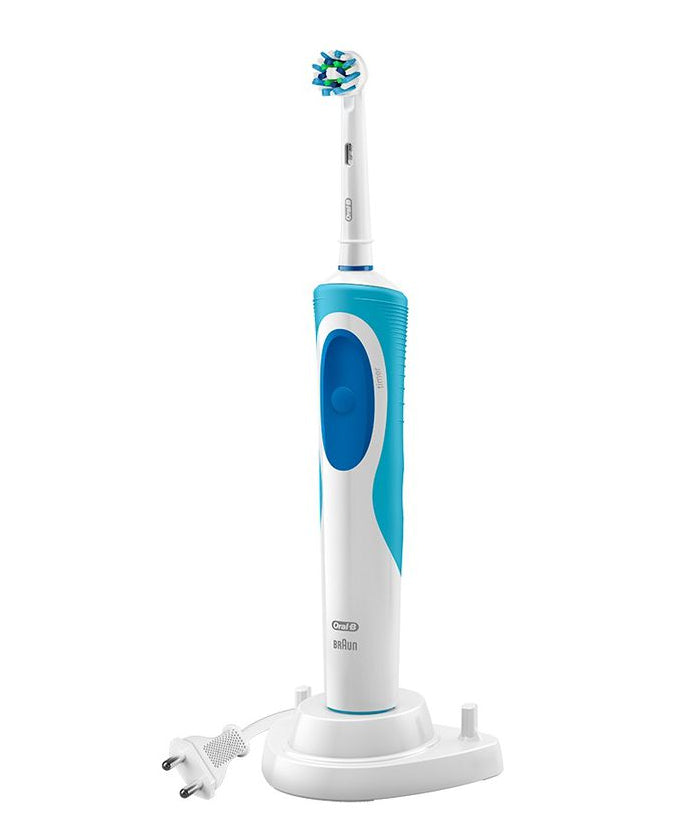 Braun Oral-B Vitality Cross Action Electric Toothbrush (Blue)